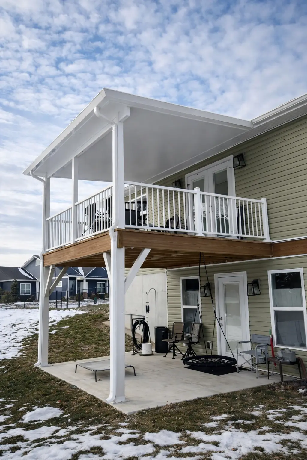 Custom PVC deck with patio cover — John's Property